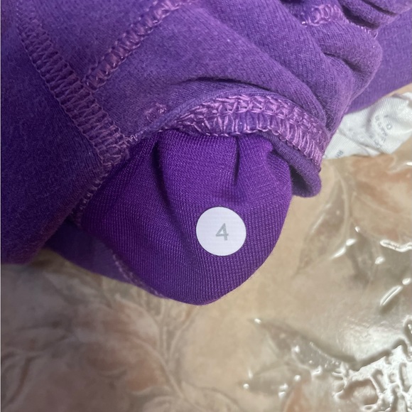 Lululemon high rise leggings - Picture 2 of 2